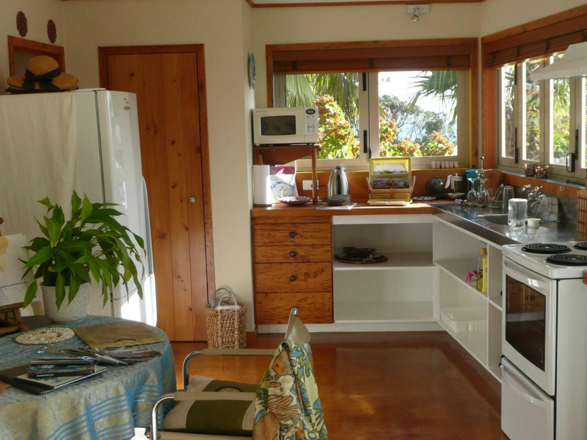 Bethells Beach Cottages Bagian luar foto